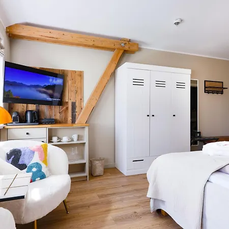 Ξενοδοχείο Landliebe Boutique-hotel & Restaurant *